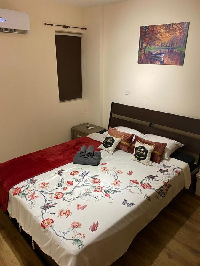 City Comfort Rooms Larnaca Exterior photo